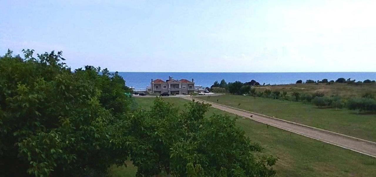 Villa Dimitri - Seaview Apartment Alejandrópolis Exterior foto